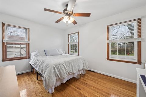 Tiny photo for 573 Dublin Drive, Mundelein, IL 60060 (MLS # 12617050)