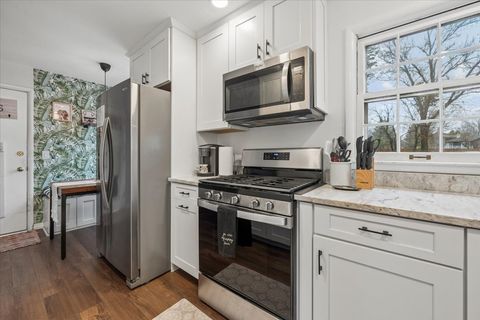 Tiny photo for 573 Dublin Drive, Mundelein, IL 60060 (MLS # 12617050)