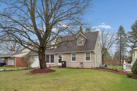 Tiny photo for 573 Dublin Drive, Mundelein, IL 60060 (MLS # 12617050)