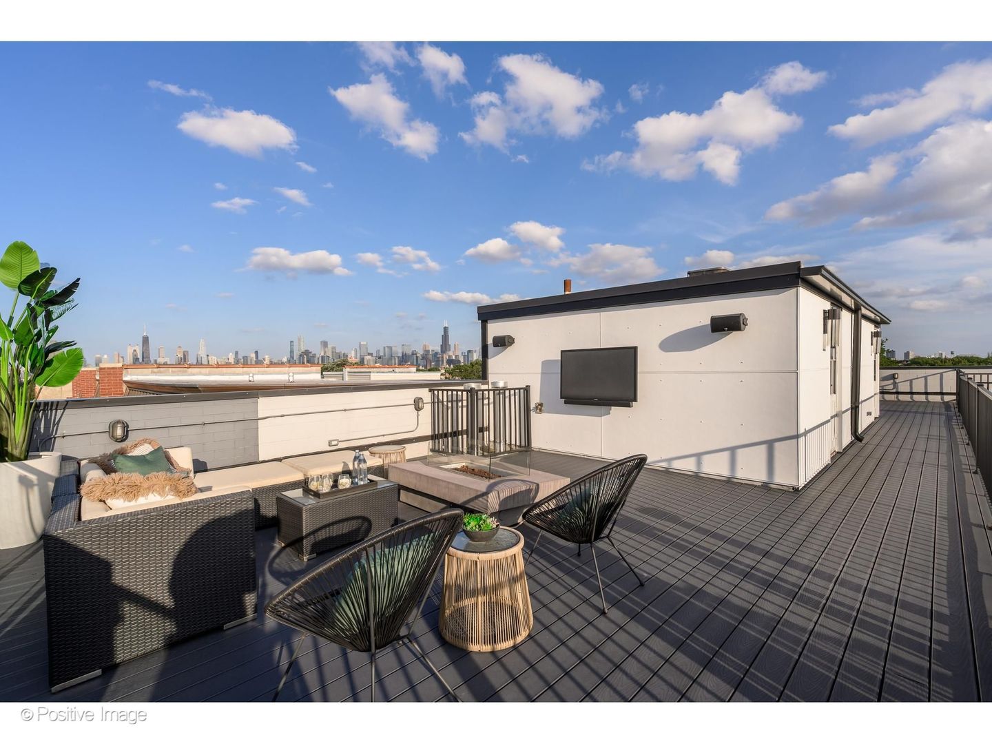 2037 W Division Street PH