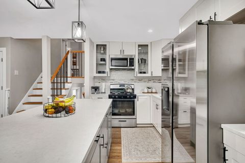 Tiny photo for 2533 Hickory Road, Homewood, IL 60430 (MLS # 12572337)