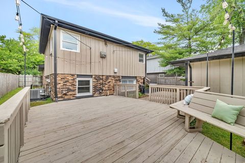 Tiny photo for 2533 Hickory Road, Homewood, IL 60430 (MLS # 12572337)