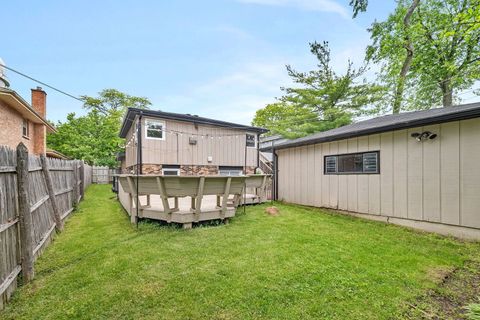 Tiny photo for 2533 Hickory Road, Homewood, IL 60430 (MLS # 12572337)