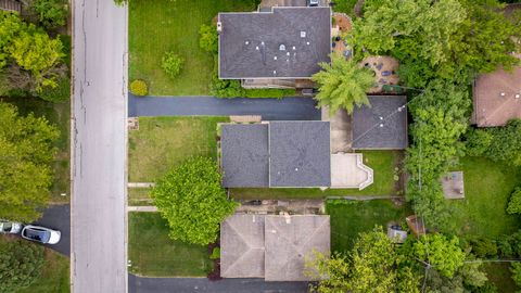 Tiny photo for 2533 Hickory Road, Homewood, IL 60430 (MLS # 12572337)