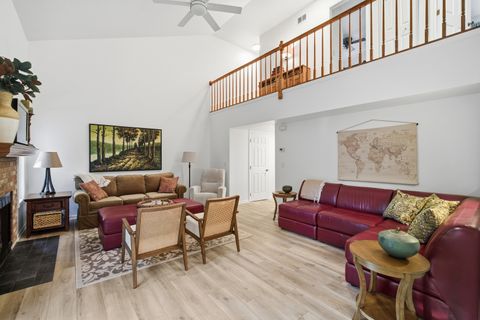 Tiny photo for 911 Old Oak Circle, Algonquin, IL 60102 (MLS # 12510460)