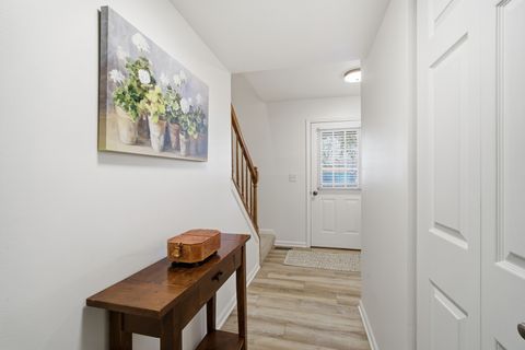 Tiny photo for 911 Old Oak Circle, Algonquin, IL 60102 (MLS # 12510460)