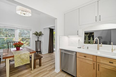 Tiny photo for 911 Old Oak Circle, Algonquin, IL 60102 (MLS # 12510460)