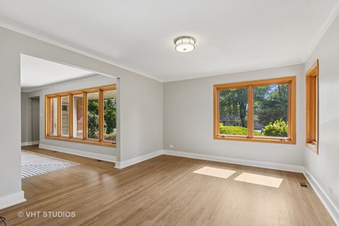 Tiny photo for 6411 Pontiac Drive, Indian Head Park, IL 60525 (MLS # 12447383)