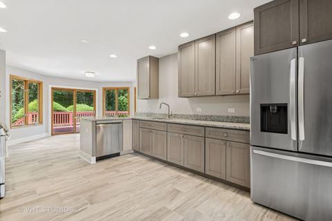 Tiny photo for 6411 Pontiac Drive, Indian Head Park, IL 60525 (MLS # 12447383)