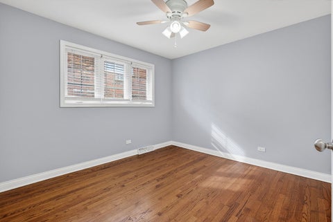 Tiny photo for 15 S Waiola Avenue #6, La Grange, IL 60525 (MLS # 12770947)