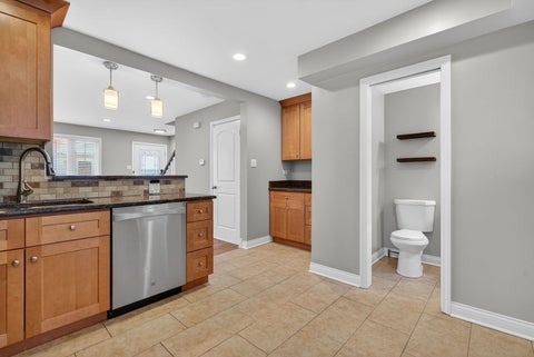 Tiny photo for 15 S Waiola Avenue #6, La Grange, IL 60525 (MLS # 12770947)