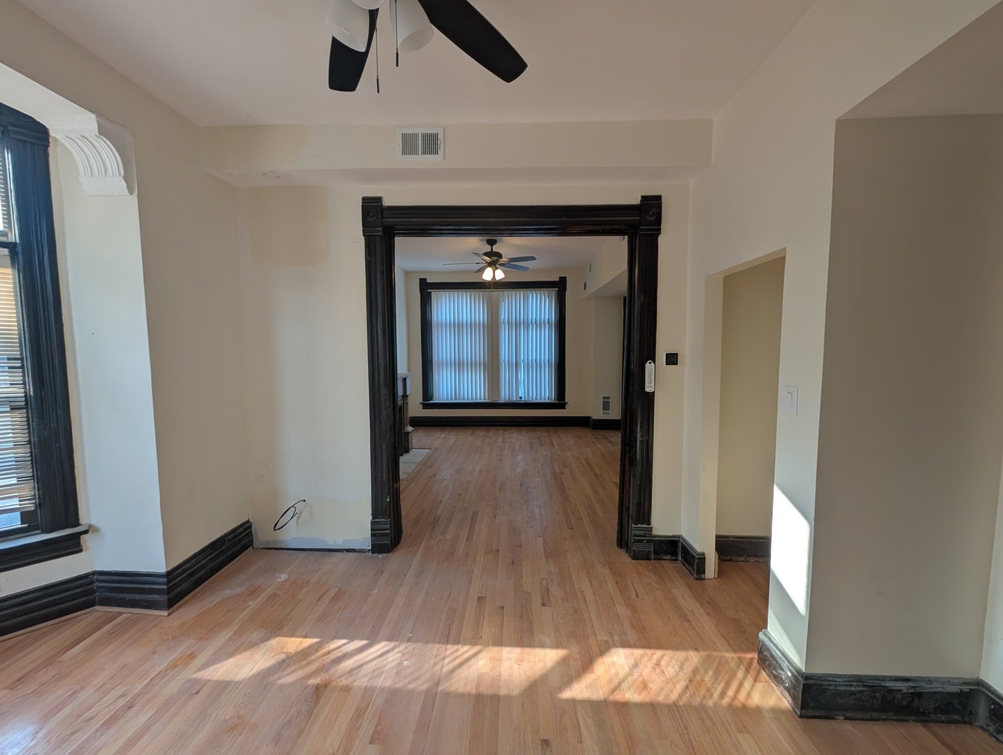 1481 W Erie Street 3F