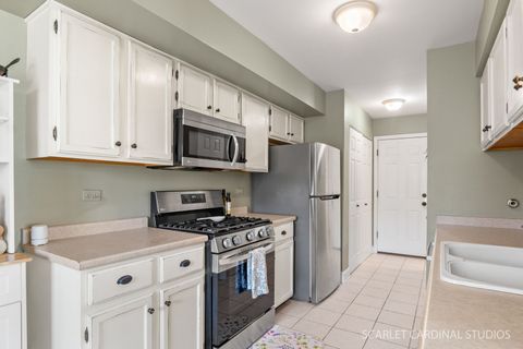 Tiny photo for 3S130 Timber Drive, Warrenville, IL 60555 (MLS # 12599173)