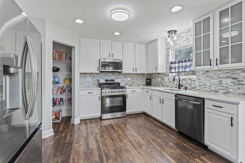 Tiny photo for 2210 Crescent Street, Bourbonnais, IL 60914 (MLS # 12708540)