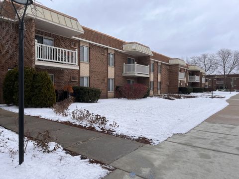 Tiny photo for 1501 E Churchill Drive #105, Palatine, IL 60074 (MLS # 12526653)
