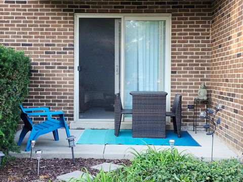 Tiny photo for 1501 E Churchill Drive #105, Palatine, IL 60074 (MLS # 12526653)