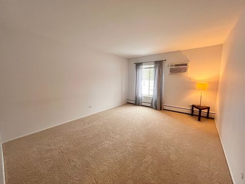 Tiny photo for 1501 E Churchill Drive #105, Palatine, IL 60074 (MLS # 12526653)