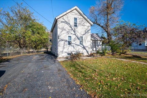 Photo of 253 Church Street, West Chicago, IL 60185 (MLS # 12512368)