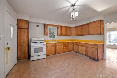 Tiny photo for 253 Church Street, West Chicago, IL 60185 (MLS # 12512368)