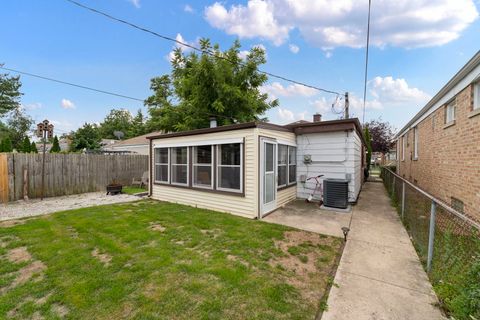 Tiny photo for 2449 Leyden Avenue, River Grove, IL 60171 (MLS # 12498688)