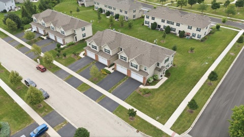 Tiny photo for 1867 Wren Road, Yorkville, IL 60560 (MLS # 12752236)