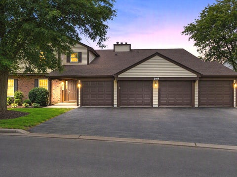 Tiny photo for 2169 Sunderland Court #201B, Naperville, IL 60565 (MLS # 12748197)