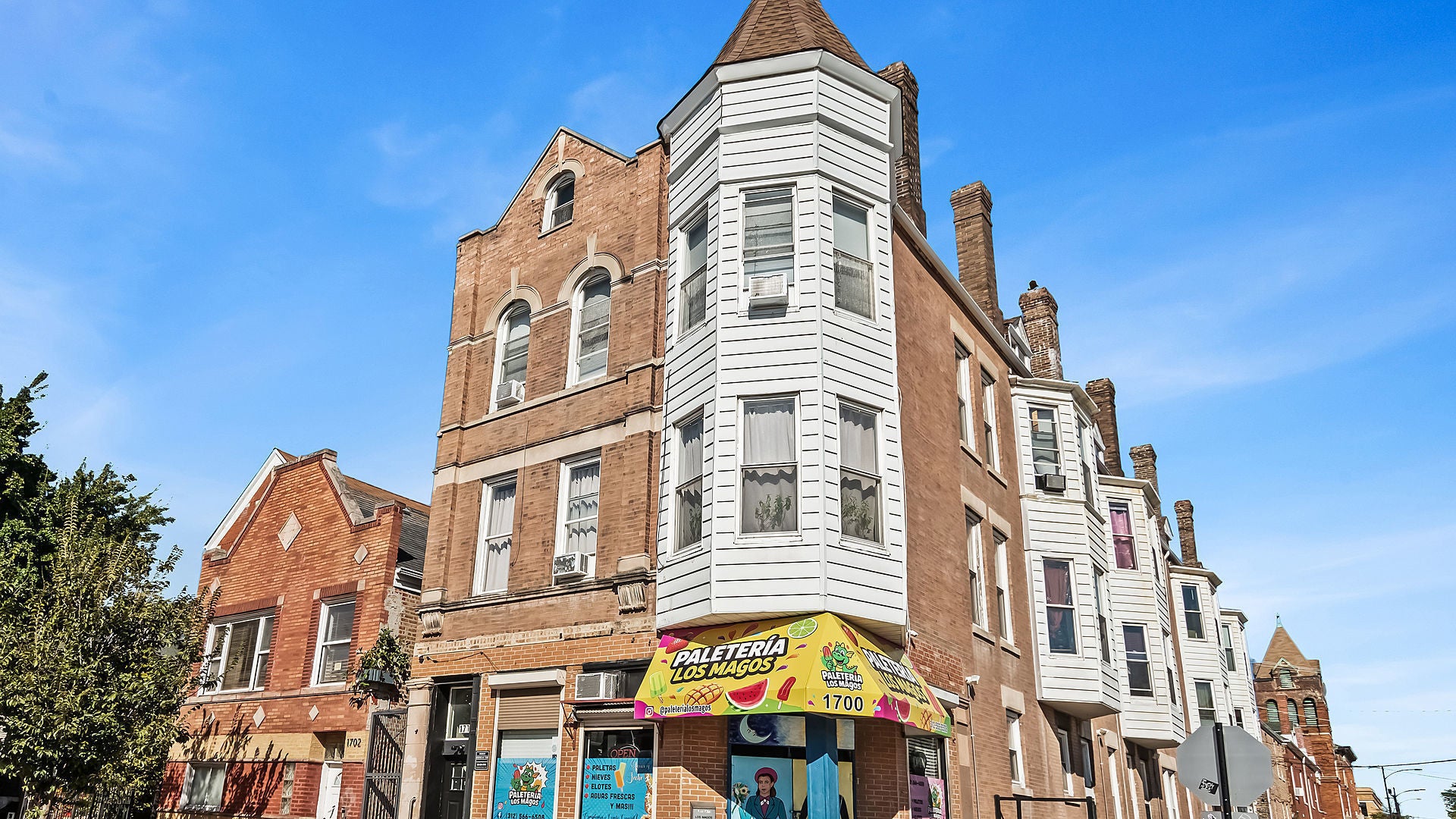 1700 W 19th Street