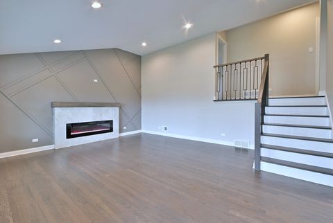 Tiny photo for 8218 Linder Avenue, Burbank, IL 60459 (MLS # 12465861)