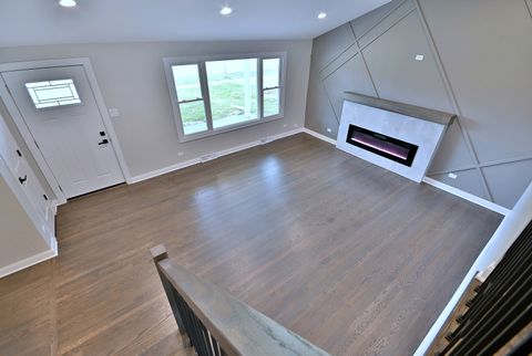 Tiny photo for 8218 Linder Avenue, Burbank, IL 60459 (MLS # 12465861)