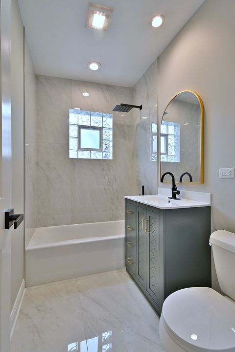 Tiny photo for 8218 Linder Avenue, Burbank, IL 60459 (MLS # 12465861)