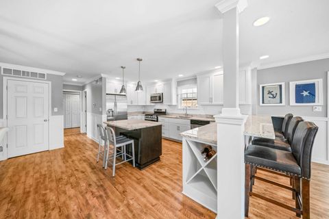 Tiny photo for 3 Holiday Drive, Lake Holiday, IL 60552 (MLS # 12514475)