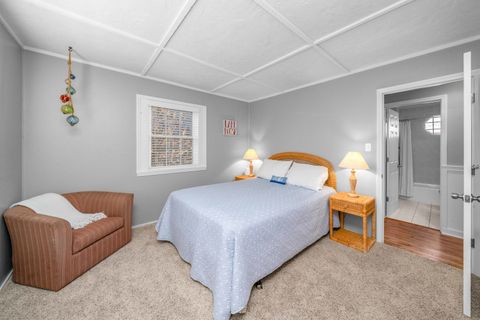 Tiny photo for 3 Holiday Drive, Lake Holiday, IL 60552 (MLS # 12514475)