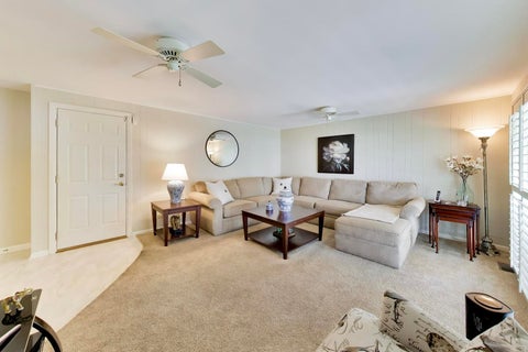 Tiny photo for 2314 E Lillian Lane, Arlington Heights, IL 60004 (MLS # 12749417)