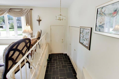 Tiny photo for 2314 E Lillian Lane, Arlington Heights, IL 60004 (MLS # 12749417)