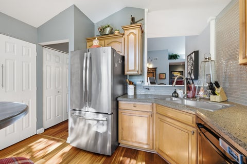 Tiny photo for 30W101 Willow Lane #B, Warrenville, IL 60555 (MLS # 12791576)