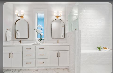 Tiny photo for 535 N Lockard Lane, Highwood, IL 60040 (MLS # 12437787)