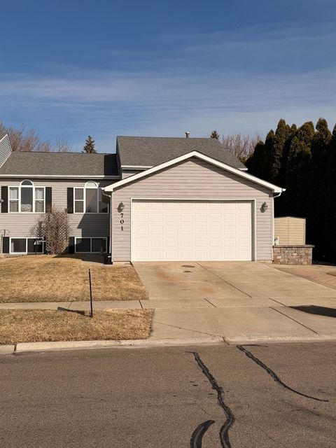 Tiny photo for 701 Davidson Drive #B, Minooka, IL 60447 (MLS # 12571653)