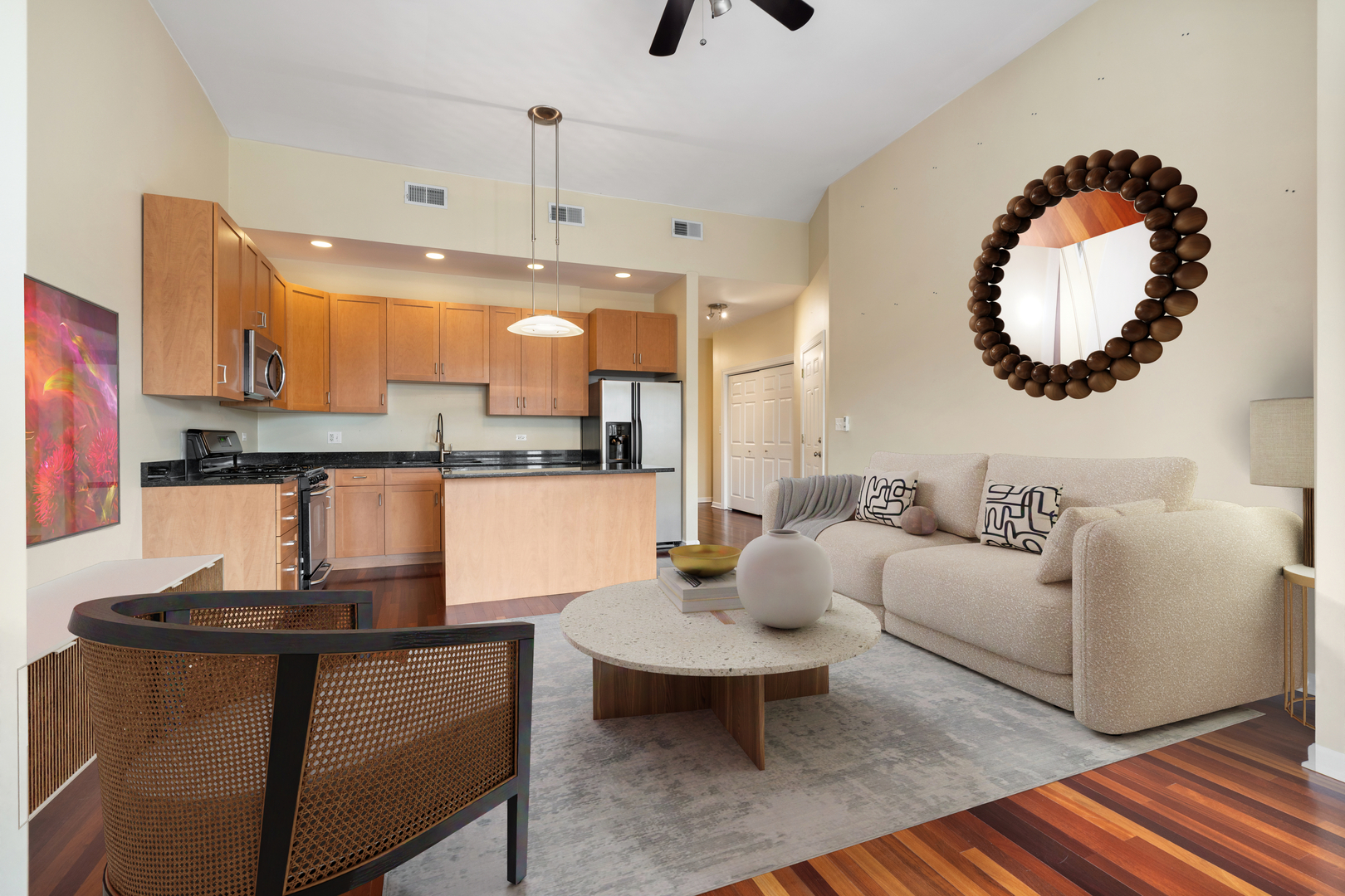 4828 N ALBANY Avenue 3S