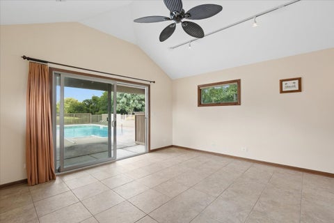 Tiny photo for 27175 N Gilmer Road, Mundelein, IL 60060 (MLS # 12754574)