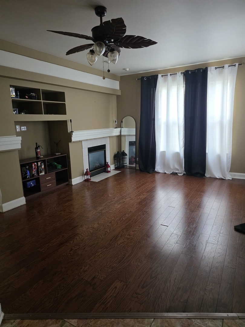 3328 Holden Circle