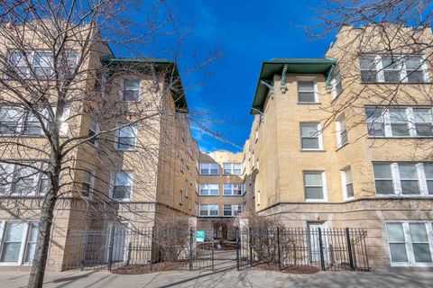 4752 N Albany Avenue 3 Chicago IL 60625
