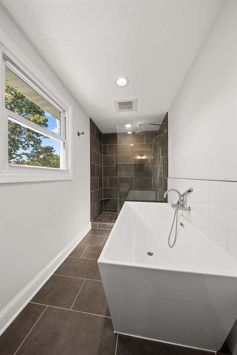 Tiny photo for 25W257 Gunston Avenue, Naperville, IL 60540 (MLS # 12489293)