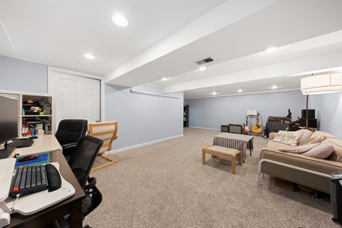 Tiny photo for 25W257 Gunston Avenue, Naperville, IL 60540 (MLS # 12489293)