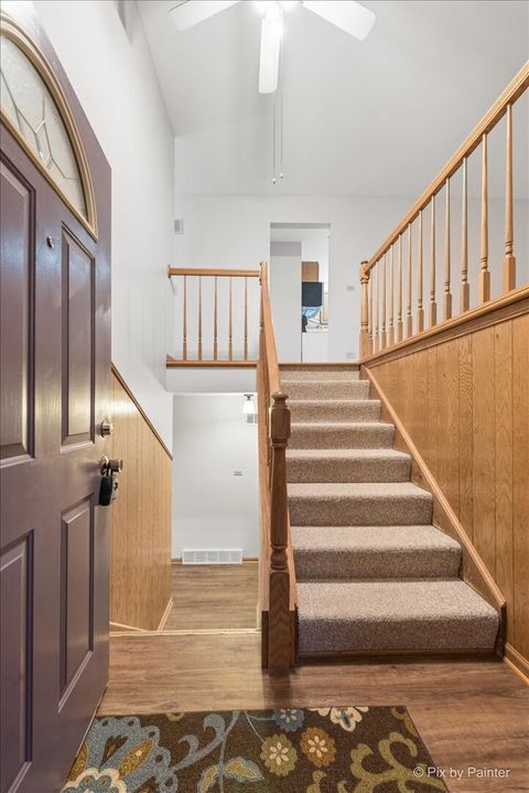 Tiny photo for 1842 Country Knoll Lane, Elgin, IL 60123 (MLS # 12498049)