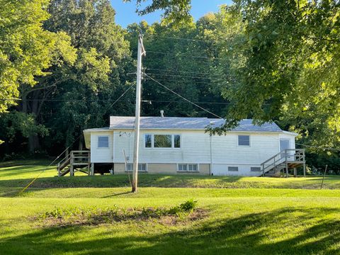 Tiny photo for 372 N 2629th Road, Oglesby, IL 61348 (MLS # 12574035)