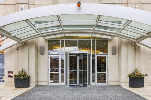 Tiny photo for 125 S Jefferson Street #1901, Chicago, IL 60661 (MLS # 12594044)