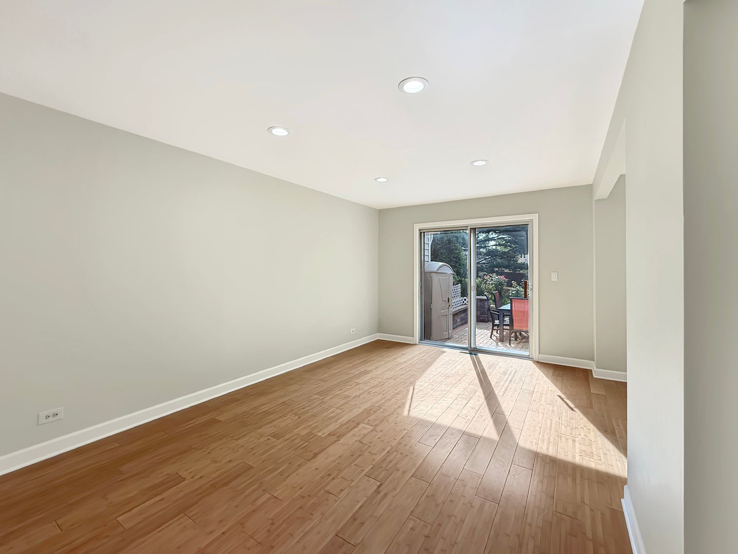647 Darien Court
