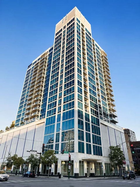Photo of 757 N Orleans Street #1912, Chicago, IL 60654 (MLS # 12762089)