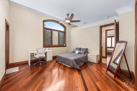 Tiny photo for 904 S Edgewood Lane, Mount Prospect, IL 60056 (MLS # 12588970)