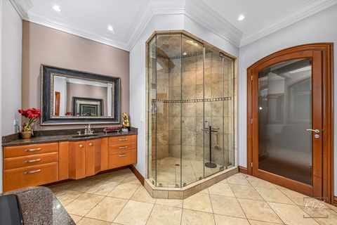 Tiny photo for 904 S Edgewood Lane, Mount Prospect, IL 60056 (MLS # 12588970)